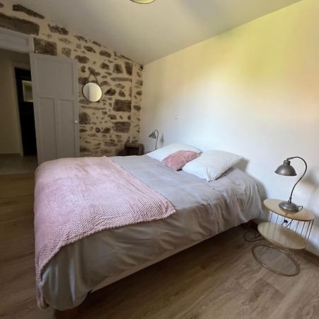 La Remise 4 Etoiles Villa Saint-Hilaire-de-Mortagne Eksteriør billede